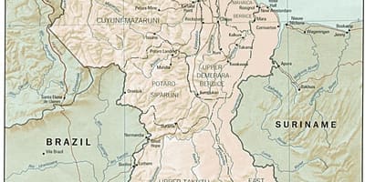 Carte montrant établissements amérindiens en Guyane